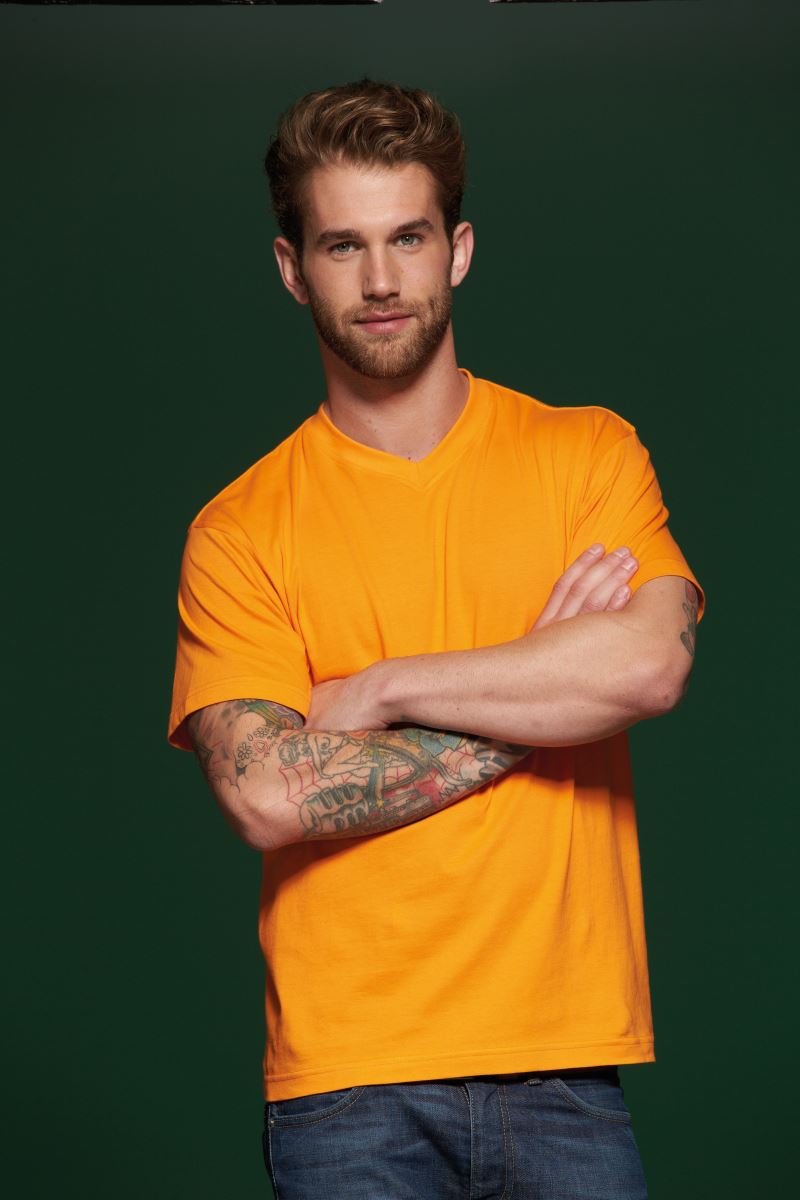 V-Ausschnitt T-Shirt Daiber | JN 03